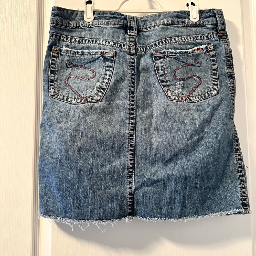 Silver jeans ladies skirt - Picture 3 of 7